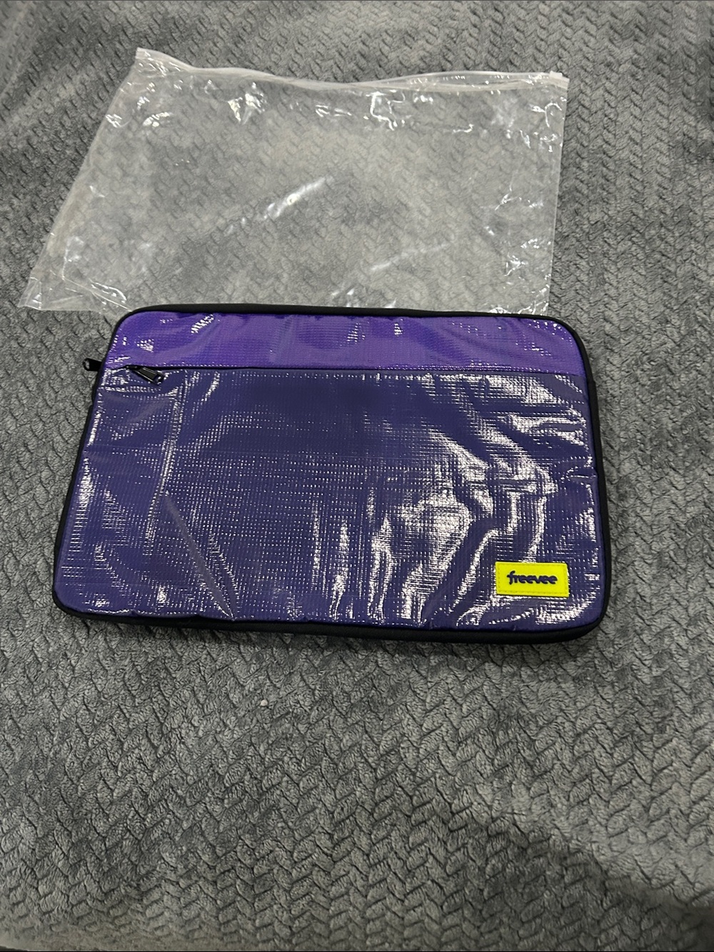 Freeace Purple Laptop Sleeve – Protective Zip Case